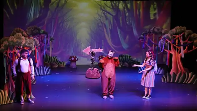 'Okulumuz Orman' sahnede