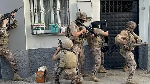 Terör örgütü mensubu 210 şüpheli yakalandı