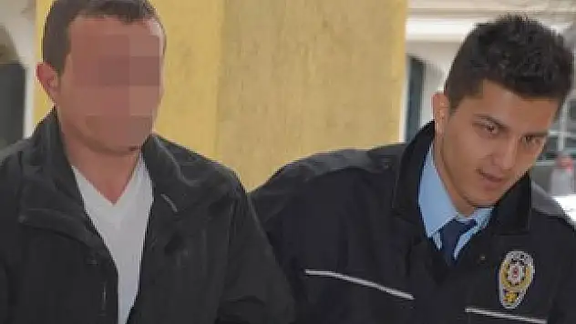 Kız kaçırma kavgasında 2 kişi bıçaklandı