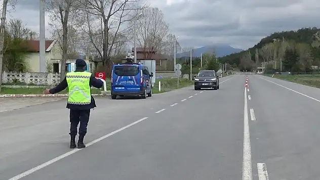 İl Jandarma sürücülere göz açtırmadı