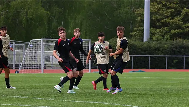 Trabzonspor ile karşılaşacak Barcelona, hazırlıklarını tamamladı