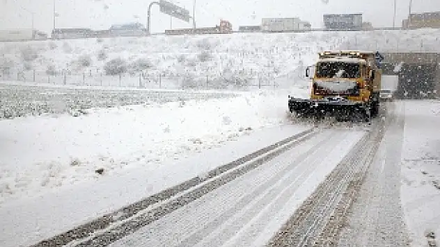Salıpazarı yetim mi?