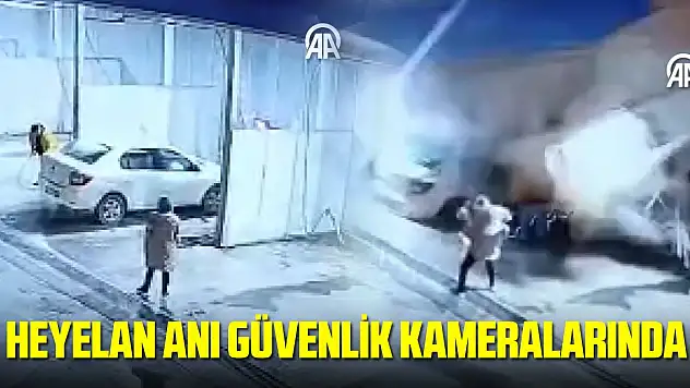 Heyelan anı güvenlik kamerasında