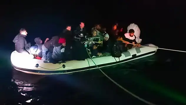 29 düzensiz göçmen kurtarıldı