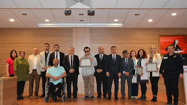 'Engelleri Aşan Hayatlar ve İlham Veren Hikâyeler'