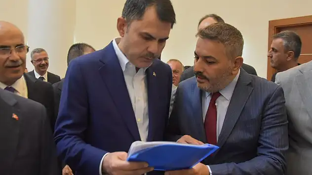 Bakan Kurum'a Malatya'nın taleplerini sunuldu.