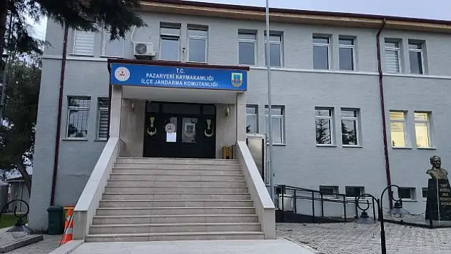 82 yaşındaki kadın altınlarını kaptırdı