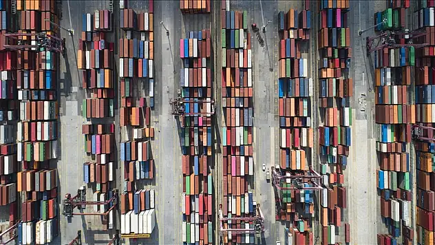 Sakarya'dan ilk 4 ayda 1,6 milyar dolarlık ihracat