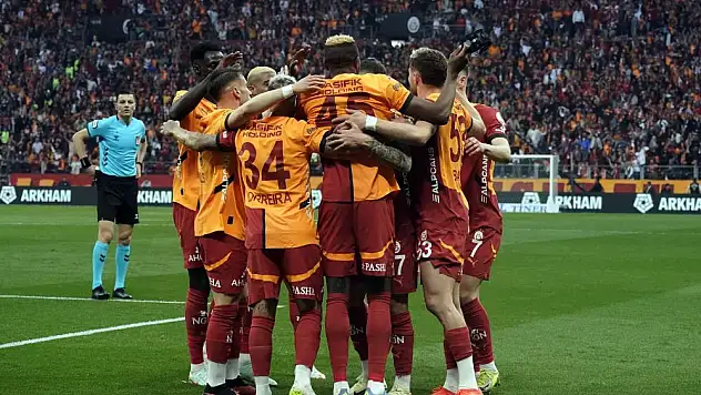 Galatasaray ligde evindeki yenilmezliğini sürdürdü