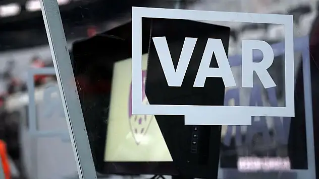 Süper Lig'de günün VAR hakemleri açıklandı