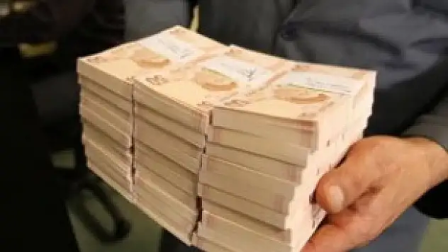 Özel İdare'ye en borçlu belediye hangisi?