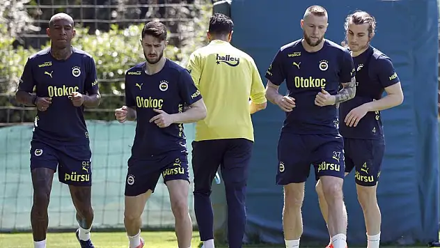 Fenerbahçe'de, Başakşehir maçı hazırlıkları başladı