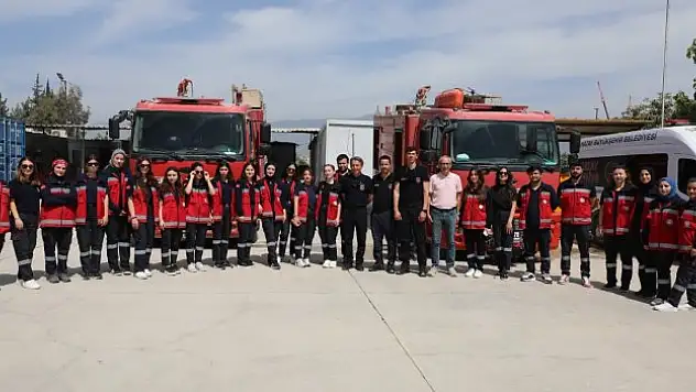 Hatay itfaiyesinden yangın eğitimi