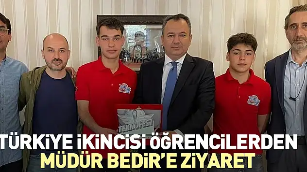 Türkiye İkincisi öğrencilerden Müdür Bedir'e ziyaret