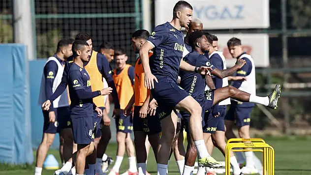 Fenerbahçe, Eyüpspor maçı hazırlıklarına başladı