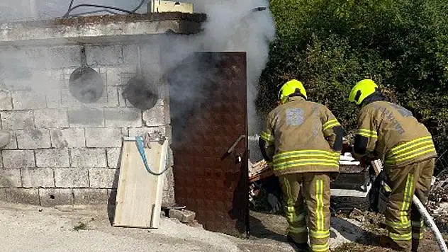 Mermer atölyesinde yangın çıktı