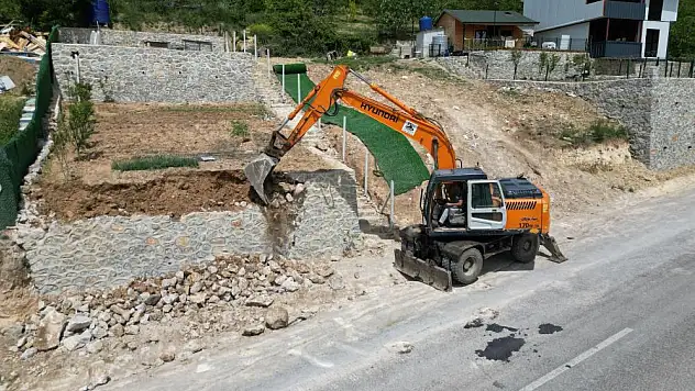 İnegöl Belediyesi, kaçak yapılara göz açtırmıyor
