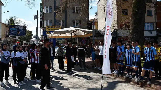 19 Mayıs coşkusu kros yarışıyla başladı