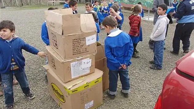 Baba Hacı İsmail Öztürk Hayrına 1.000 Çift Ayakkabı