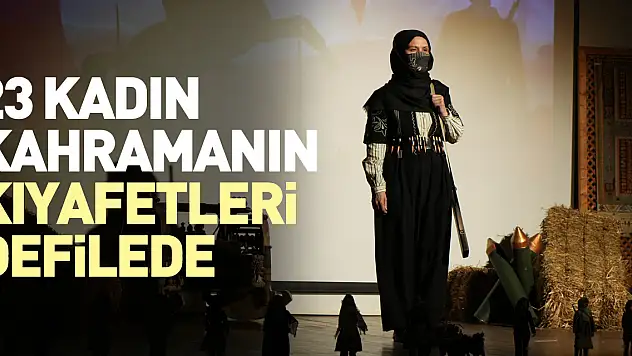 23 kadın kahramanın kıyafetleri defilede