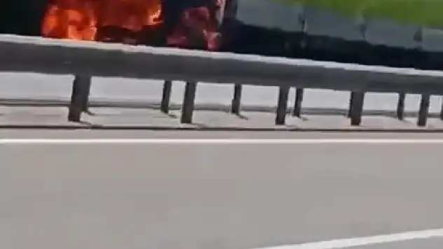 Tır alev topuna döndü