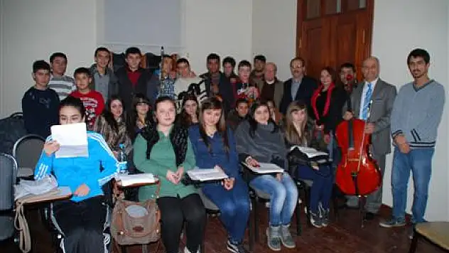 Başkan Şahin, Musiki Cemiyetini Ziyaret Etti