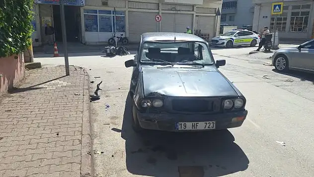 Bafra'da otomobille çarpışan motosikletin sürücüsü yaralandı