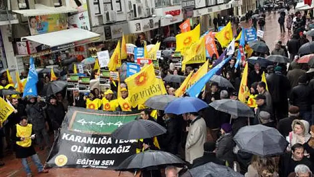 Eğitim-Sen'den '4+4+4' Tepkisi