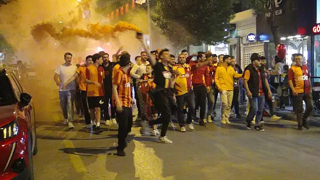 Galatasaray'ın şampiyonluğu Manisa'da coşkuyla kutlandı