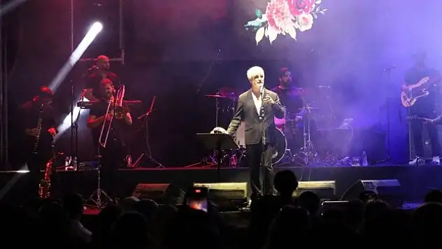 Şanlıurfa'da Manuş Baba konseri