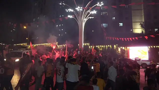 Galatasaray'ın şampiyonluğu Şırnak'ta coşkuyla kutlandı