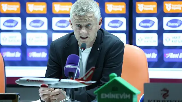 Ole Gunnar Solskjaer'den takımına eleştiri