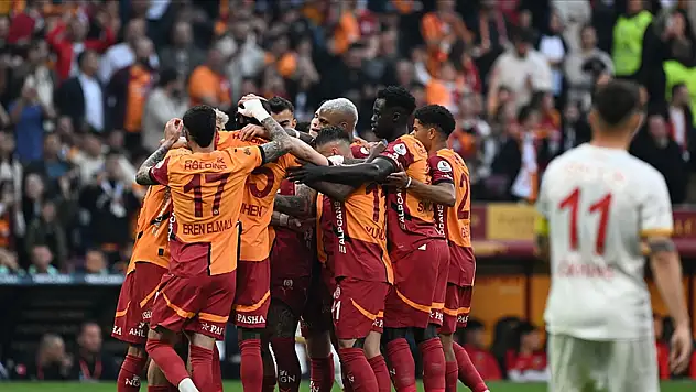 Galatasaray, duran top başarısı ile fark yarattı