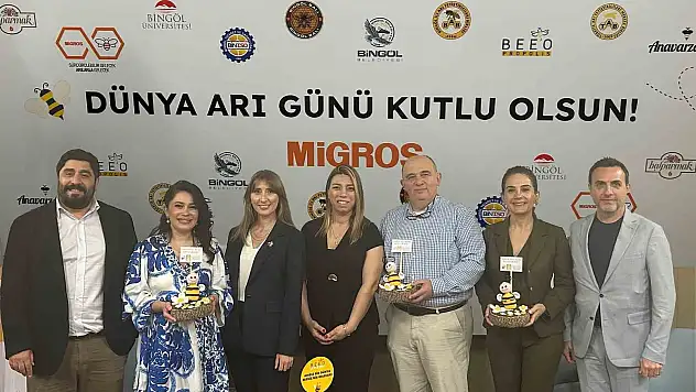 Arı Günü'nde özel konferans