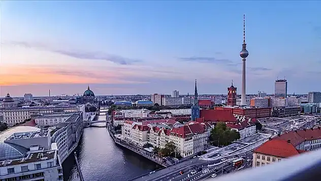 Almanya'da Alman pasaportuna sahip olmayanlar daha fazla kira ödüyo