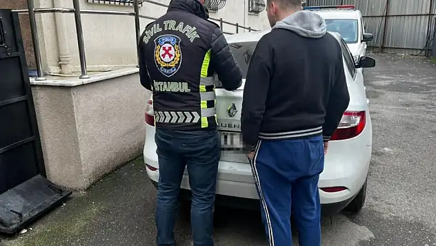 Bağdat Caddesi'nde tehlikeli hareketler yapan sürücüye 6 bin 323 TL ceza