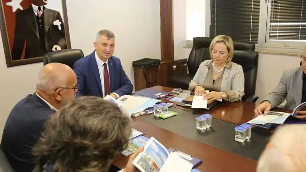 Gölcük Turizm Rehberi yayınlandı