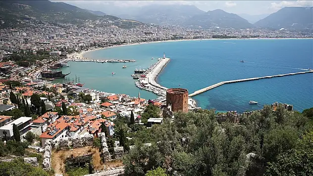 Alanya turizmde 4 milyar avro gelir hedefliyor