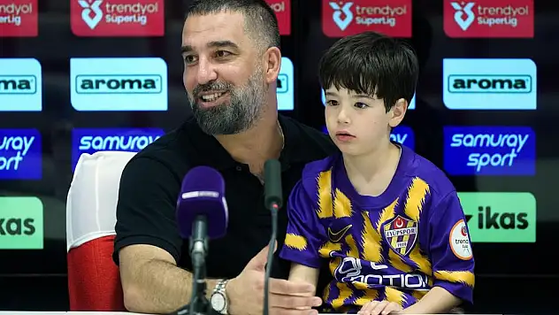 Arda Turan: 'Önümüzde yurt dışından 4 teklif var'