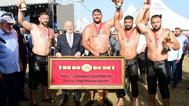 Terme'de Başpehlivanlık Yarışı
