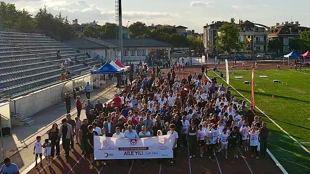 'Ailemiz Geleceğimiz' etkinliğinde bir araya geldi