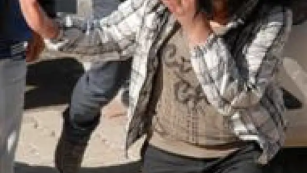 Yaşından Çok Suç Kaydı Bulunan Çocuk Yine Yakalandı