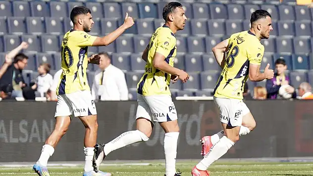 İrfan Can Kahveci'den üst üste 2 maçta gol