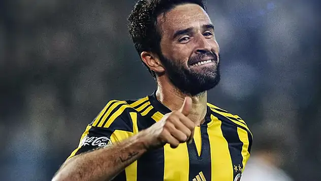 Gökhan Gönül Fenerbahçe'ye geri dönüyor