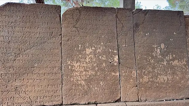 Karatepe yazıtlarında incelemeler sürüyor