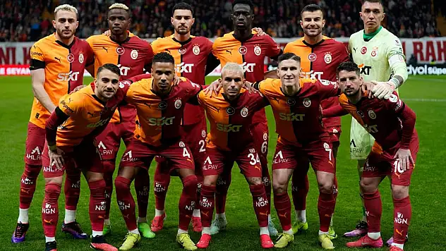 Galatasaray'da goller 17 farklı futbolcudan geldi