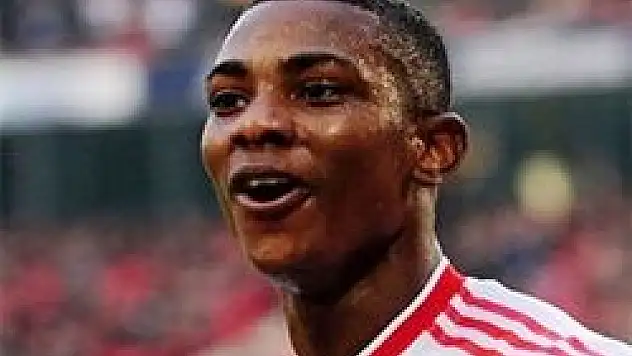 F.Bahçe ve G.Saray aynı ismi istiyor