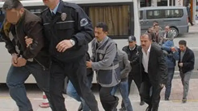 Saat Hırsızlığına 14 gözaltı