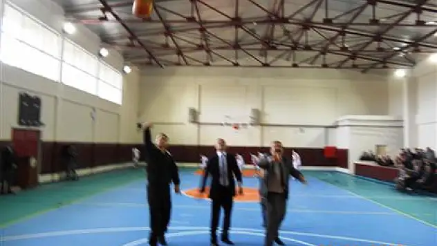 Salıpazarı Salon Sporlarına start verdi