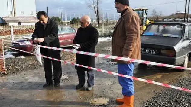 Santralde ruhsatsız bina mühürlendi